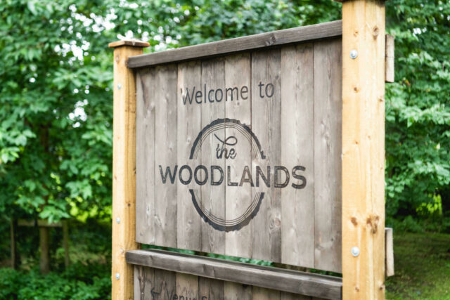 Welcome to The Woodlands sign